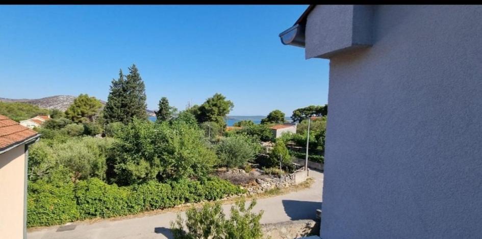 Nika Villa Bilice Exterior foto